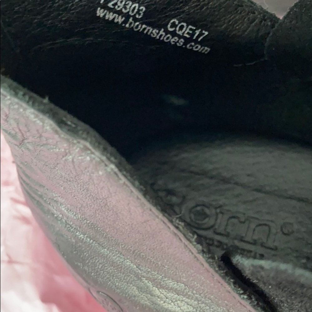 Shoes - Picture 4 of 5